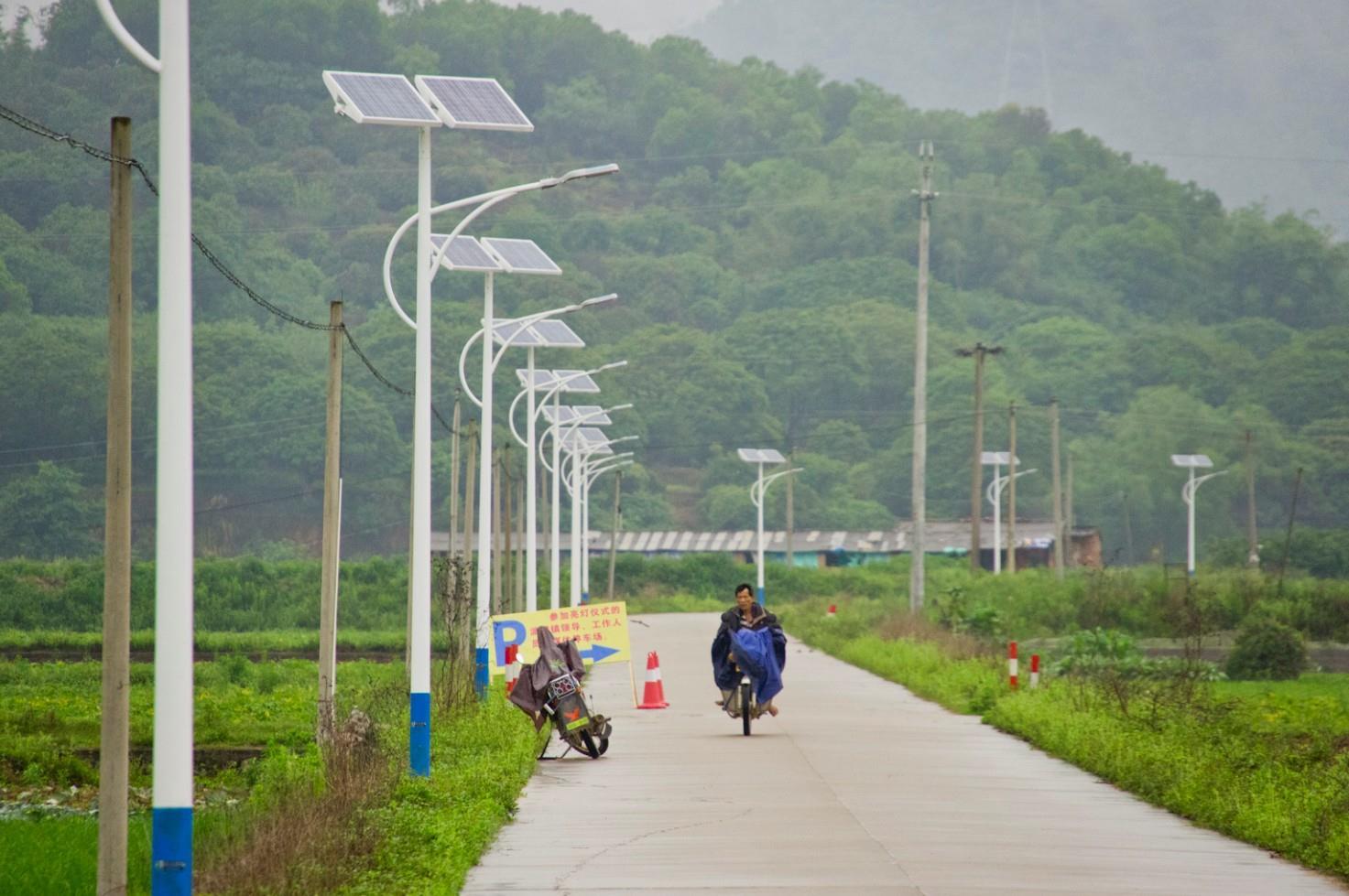 在大霧天氣，LED路燈如何保持穿透力？